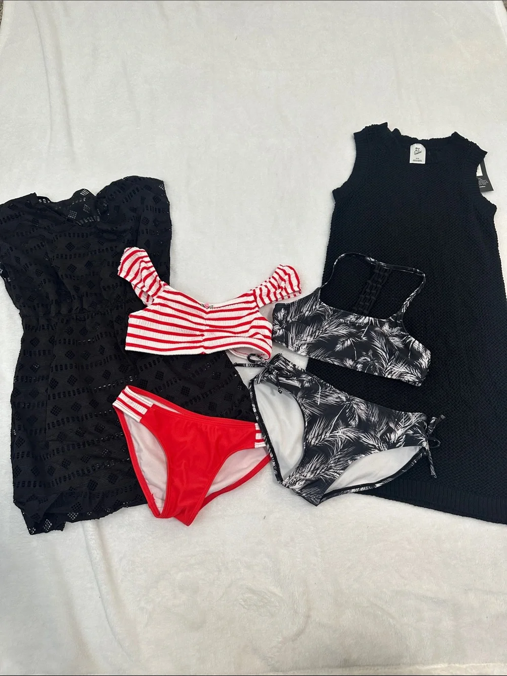 ❤️ Bundle of Girls Bikinis & Covers Ups Size 8
